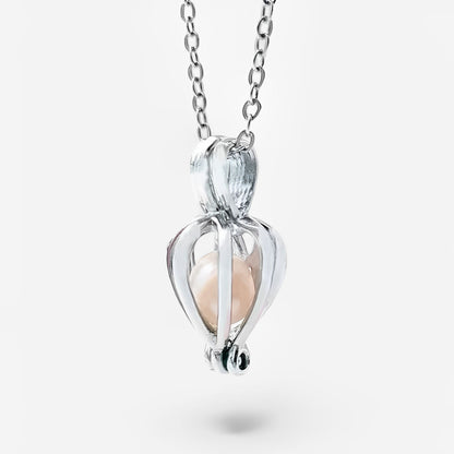 Pearly's Necklace